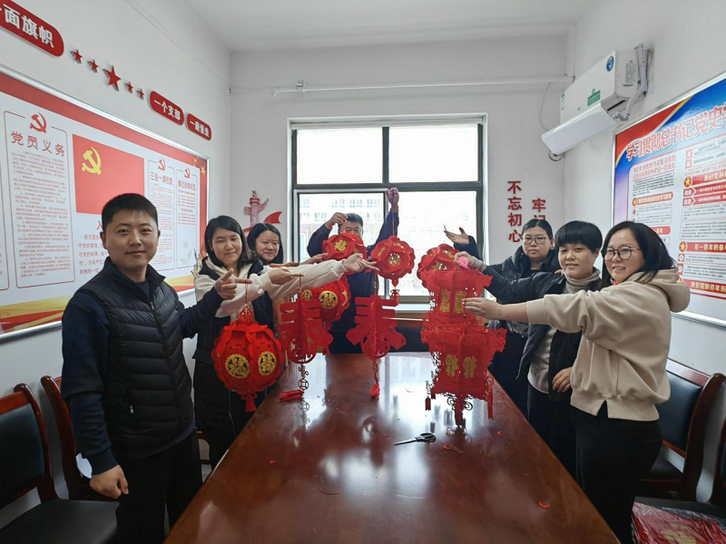 山東黃河順成公司:掛紅燈 迎元宵 山東黃河順成公司:掛紅燈 迎元宵